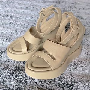 Paloma Barcelona Natural Napa platform ankle strap sandal sz 9 sz 39